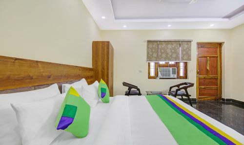 Hotel Treebo Trend The Eden Roc