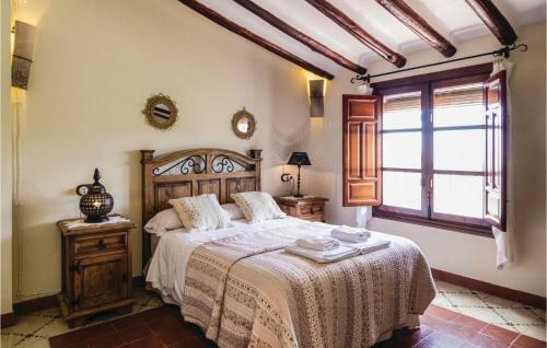 Six-bedroom Holiday Home In Luque