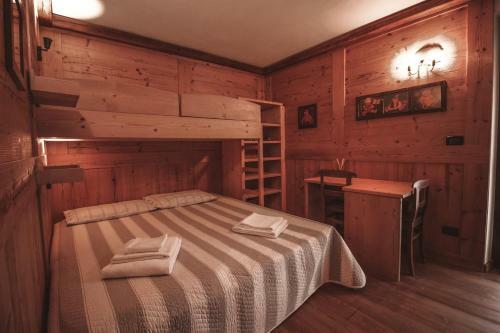 Courmayeur Mont Blanc Apricot Villa