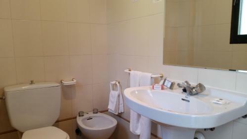 Apartamentos Ba�os De Ledesma