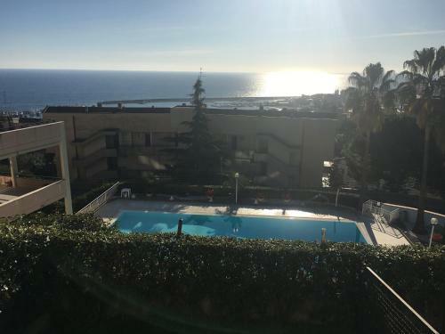 Monolocale A Sanremo Vista Mare