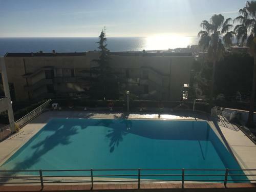 Monolocale A Sanremo Vista Mare