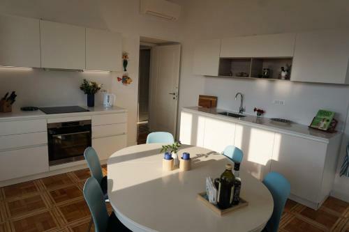 Sanremo Seaview Lux Apartment