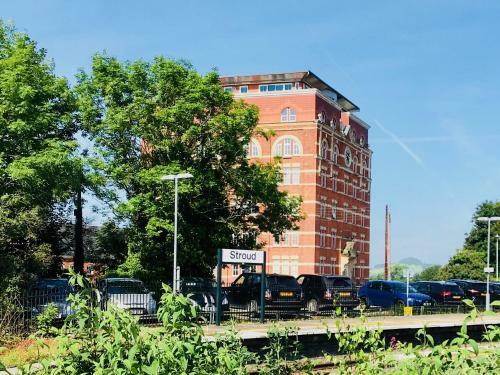 Upper Highview - Self Catering Apartment, Fpventures Stroud
