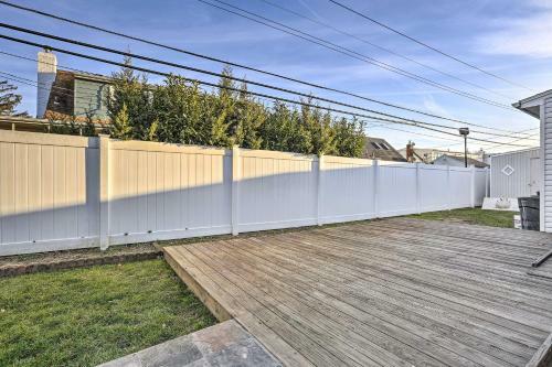 Apartamento Long Island Apt With Shared Yard, Near Golfing!