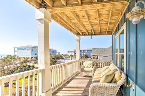 Bright Fargies Cove Home About Walk To Beach!