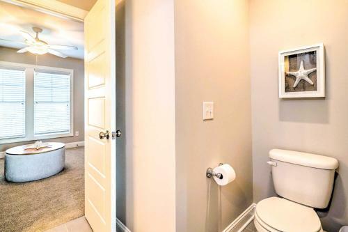 Bright Fargies Cove Home About Walk To Beach!