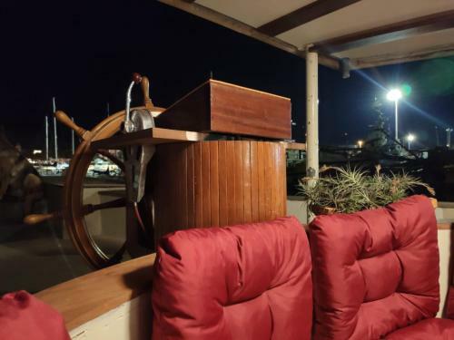 Bed & Breakfast Classic Yacht Yanika Yachting Watersport