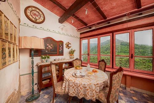 Hostal Muntaecara Albergo Diffuso