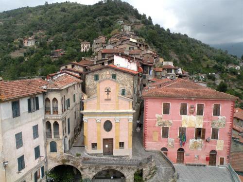 Hostal Muntaecara Albergo Diffuso