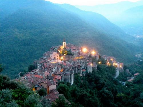 Hostal Muntaecara Albergo Diffuso