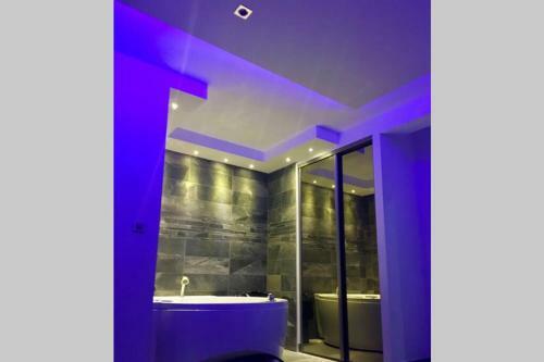 Apartamento Lovely Jacuzzi Spa Luxury Design