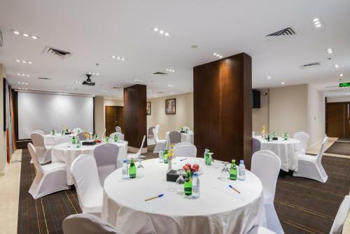 Tulip Plaza Hotel