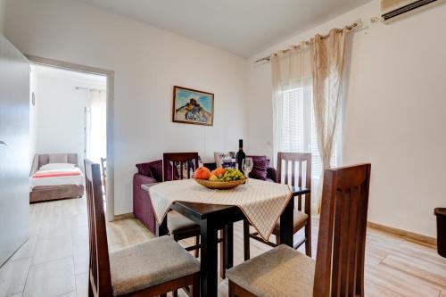 Apartamento Villa Savovic