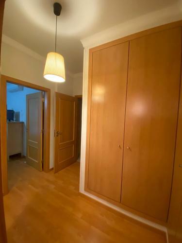 Apartamento Edif�cio Al-garb Piscina E 5m P� Da Praia Capacidade 6 Pessoas