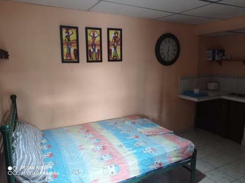 Hostal Hospedaje Atarazana