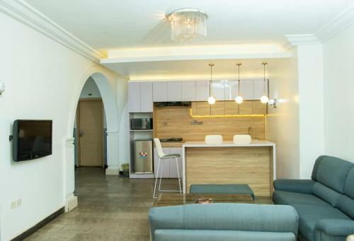 Hotel House14 Hospitality Ltd