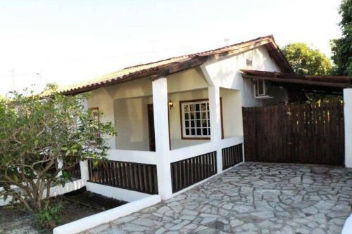 Adorable Pedasi 2 Bdrm Fenced Home; Walk To Square