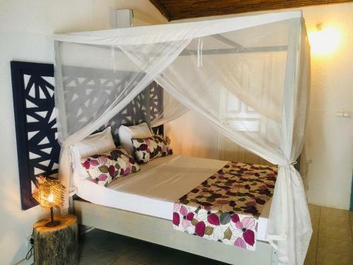 Bed & Breakfast West African Beach