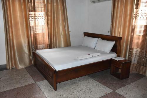 Bed & Breakfast Kituri Royal Annex