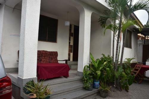 Bed & Breakfast Kituri Royal Annex