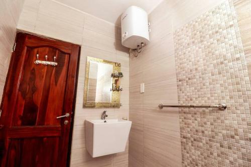 Move-in Ready, 3 Bedroom Beachfront Apartment