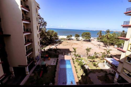 Move-in Ready, 3 Bedroom Beachfront Apartment