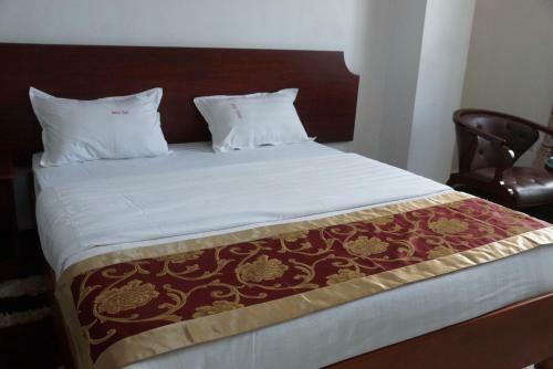 Sunrise Hotel