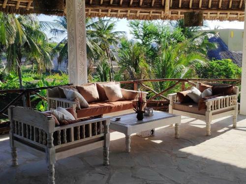 Bed & Breakfast Kimya House