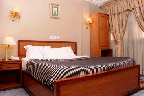 Welcome Centre Hotels