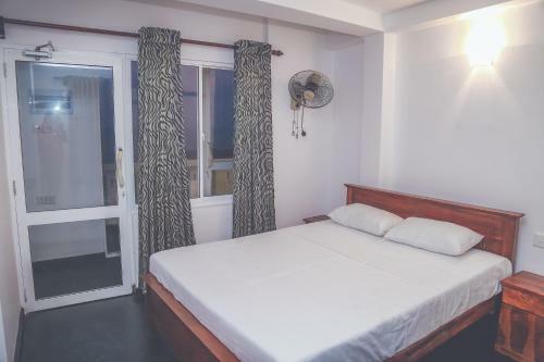 Hotel Hikka Ocean Resort