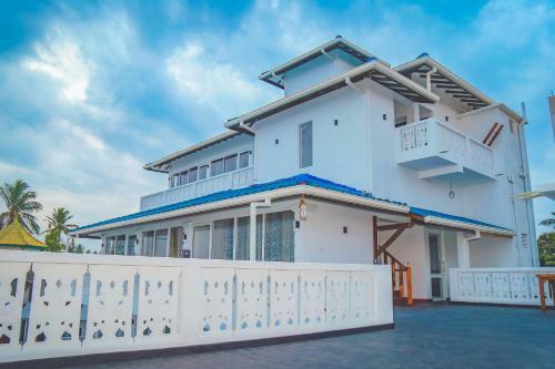 Hotel Hikka Ocean Resort
