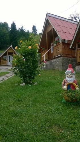 Lodge Complex De Pensiuni Si Casute La Munte