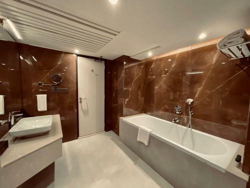 Hotel Apollo Dimora Calicut