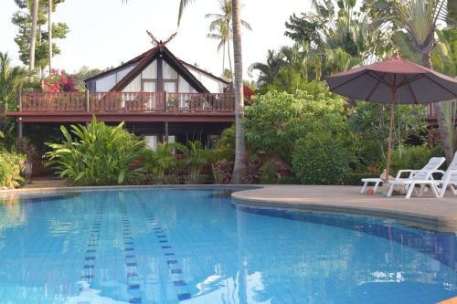 4 Bedroom Beachfront Villa ~ Villa 3