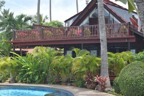 4 Bedroom Beachfront Villa ~ Villa 3