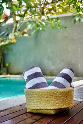 Tropical Romantic Villa Seminyak Petitenget