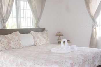 Executive Mammee Bay Hotel