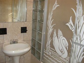 Hotel Executive Shaw Park Guest House