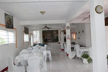 Hotel Executive Shaw Park Guest House