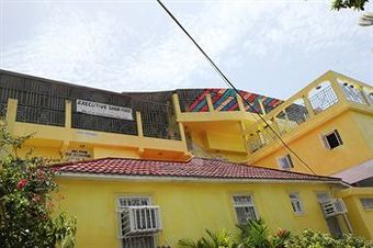 Hotel Executive Shaw Park Guest House