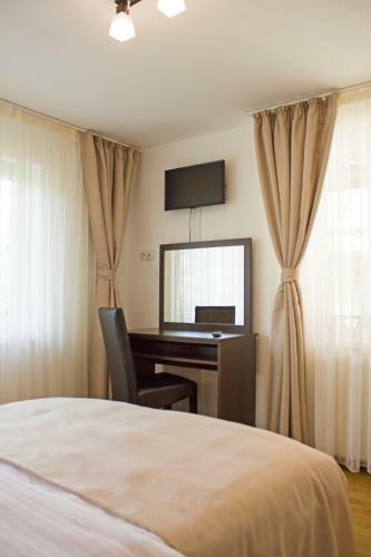 Hostal I Love Bran House