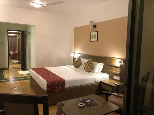 Hotel Sapphire By Fair Hospitality