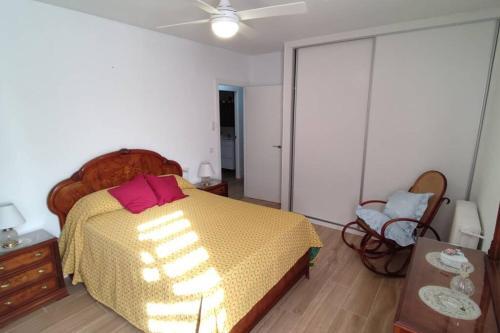 Apartamento Muy C�ntrico, A 8 Min Del Ave Andando, Reformado.