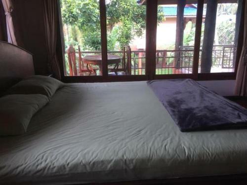 Hostal Bor Hin Baan Tai