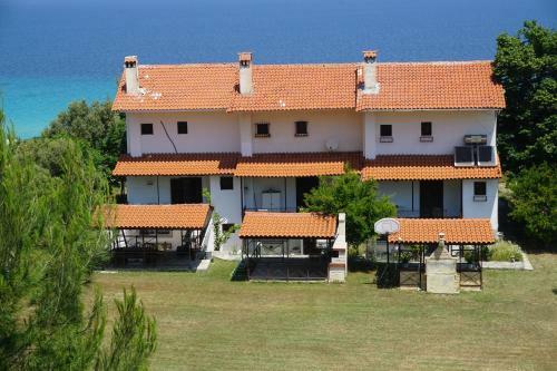 Danae's Holiday Home