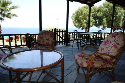 Danae's Holiday Home