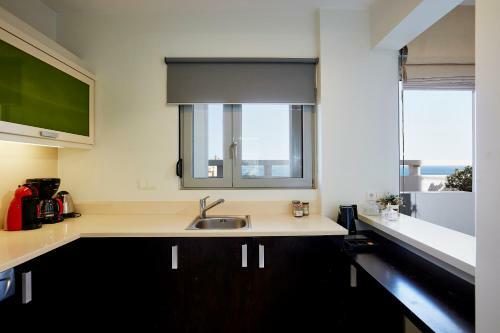 Vivian Art Apartments