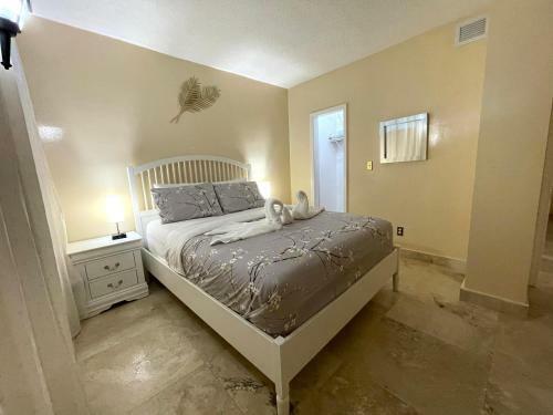 2bdr Apartment Sunny Isles