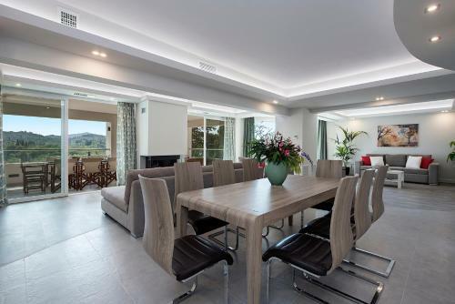 Gem Villa In Viros Corfu